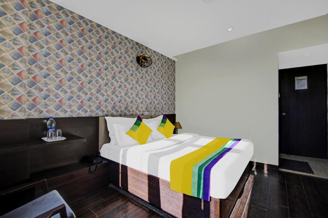Itsy Hotels Crystal Palace With Valley View Shimla Eksteriør billede