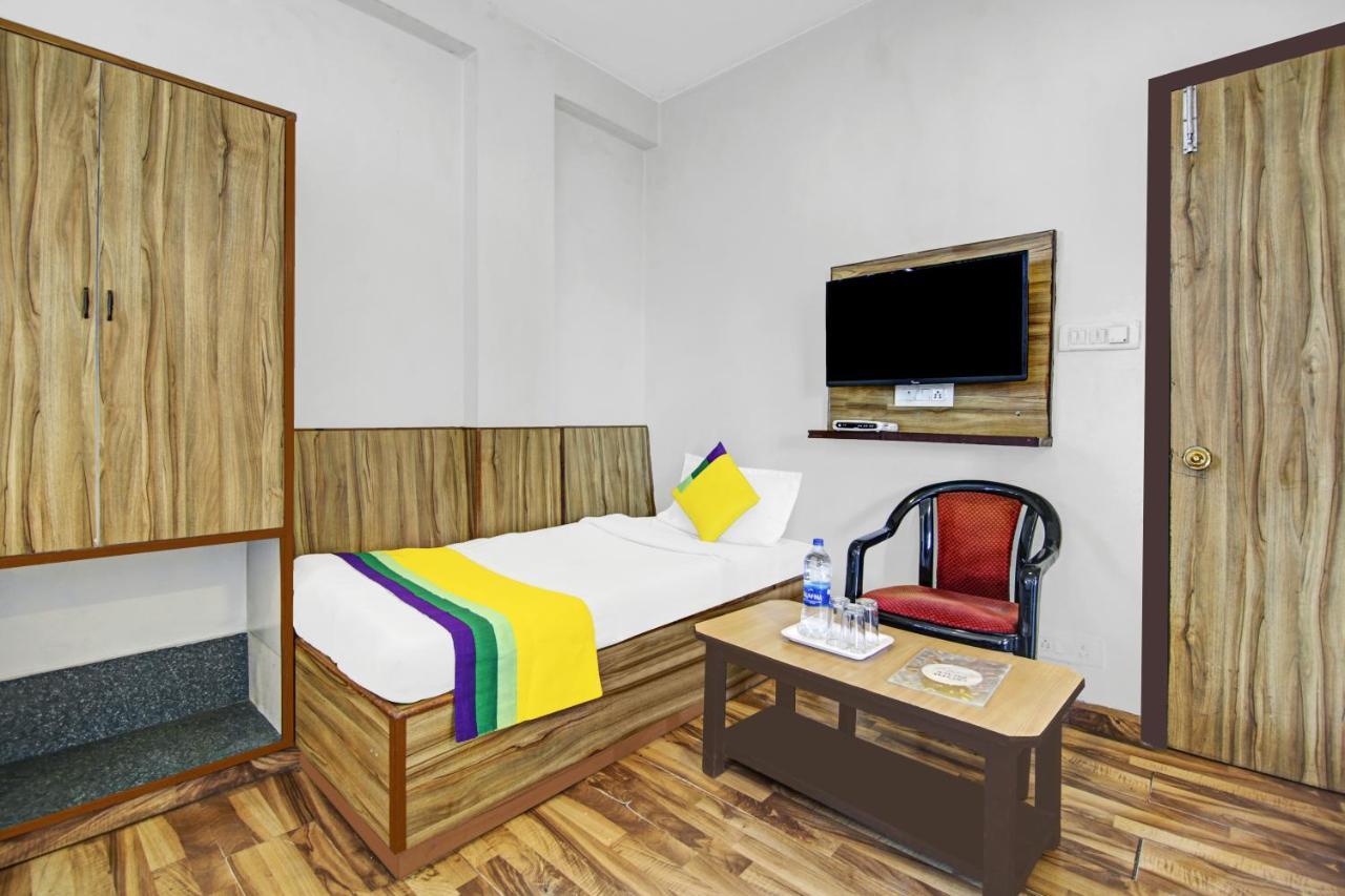 Itsy Hotels Crystal Palace With Valley View Shimla Eksteriør billede