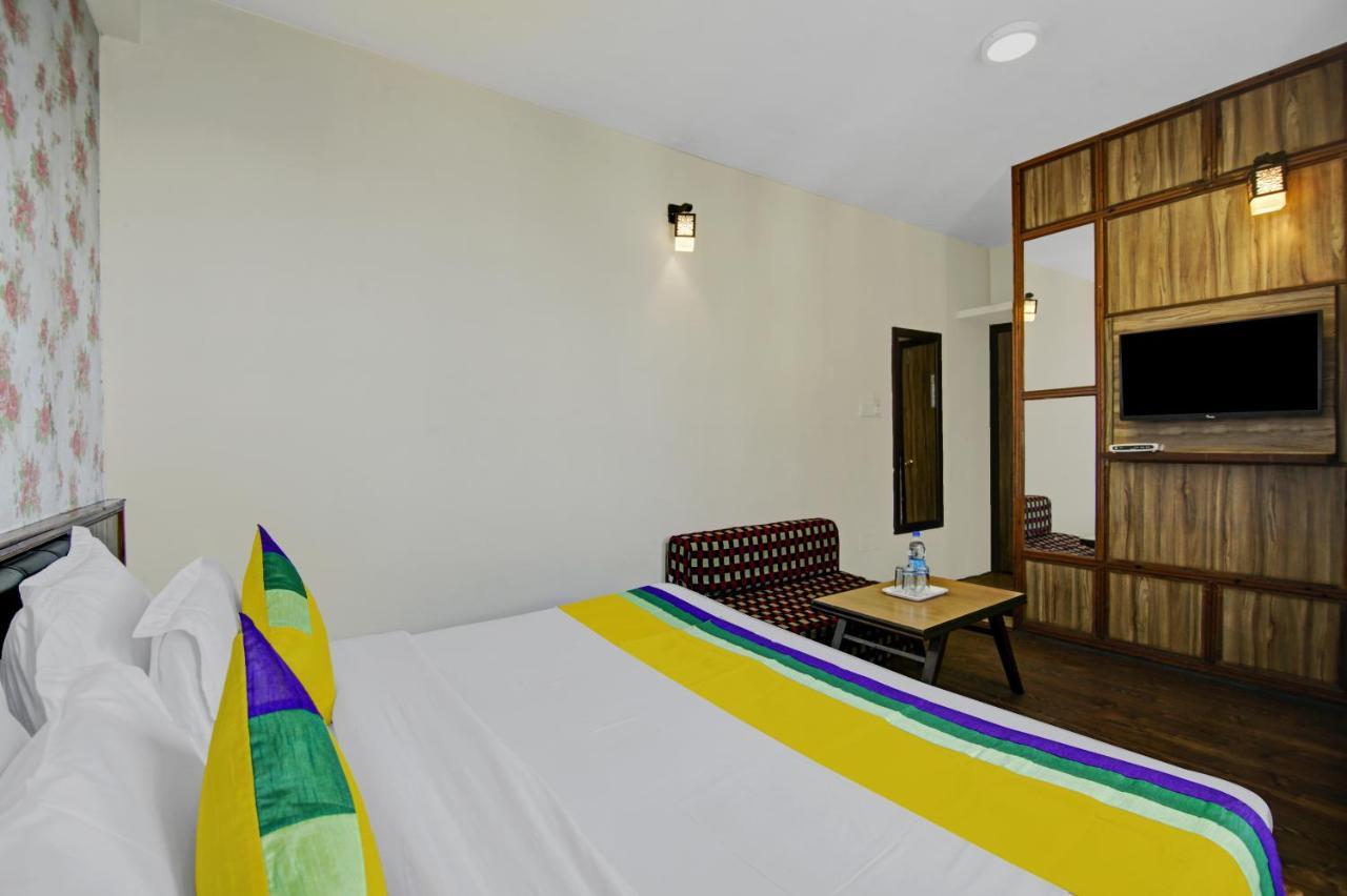 Itsy Hotels Crystal Palace With Valley View Shimla Eksteriør billede