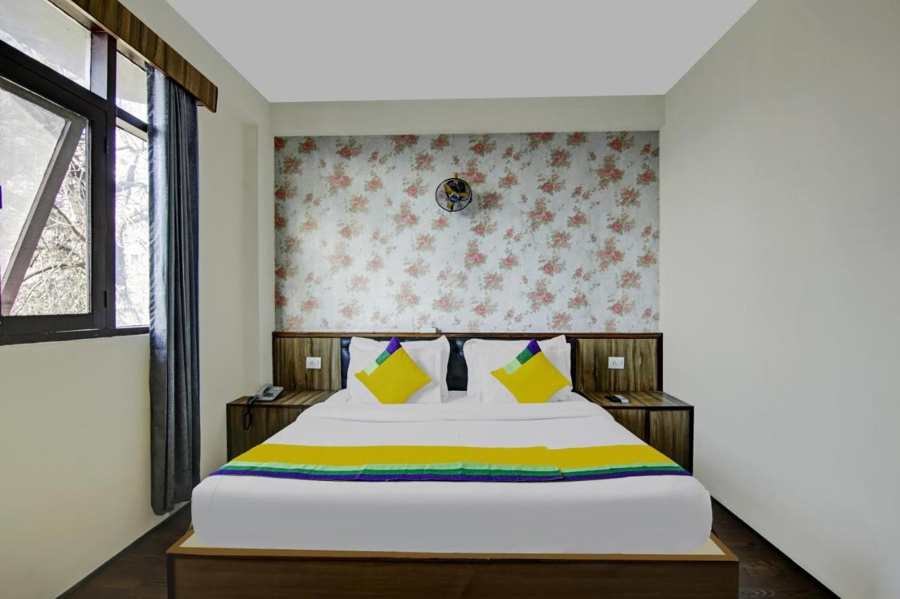 Itsy Hotels Crystal Palace With Valley View Shimla Eksteriør billede